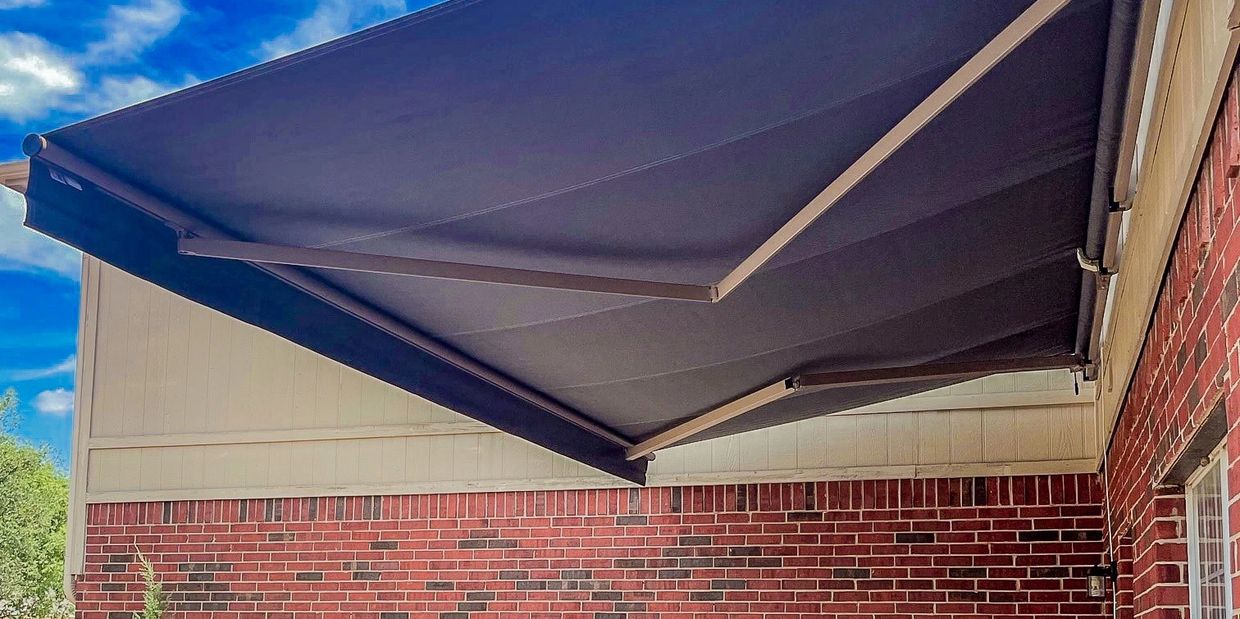Outdoor Shade Solutions, Retractable Awnings, Outdoor Shades & Awnings
